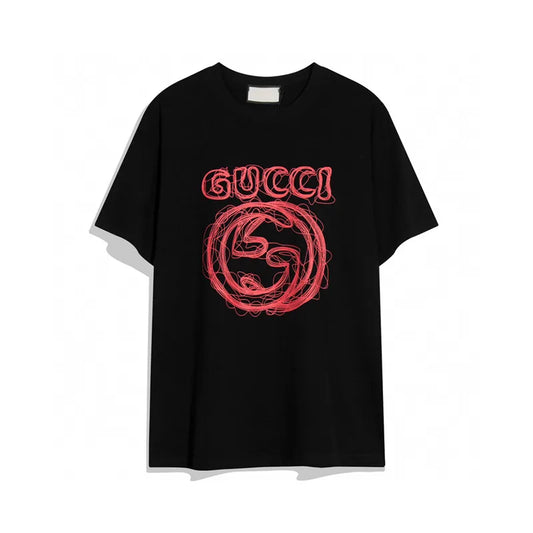 Playera Gucci Negra con Detalles Rojos – Estilo Exclusivo y Lujo Italiano